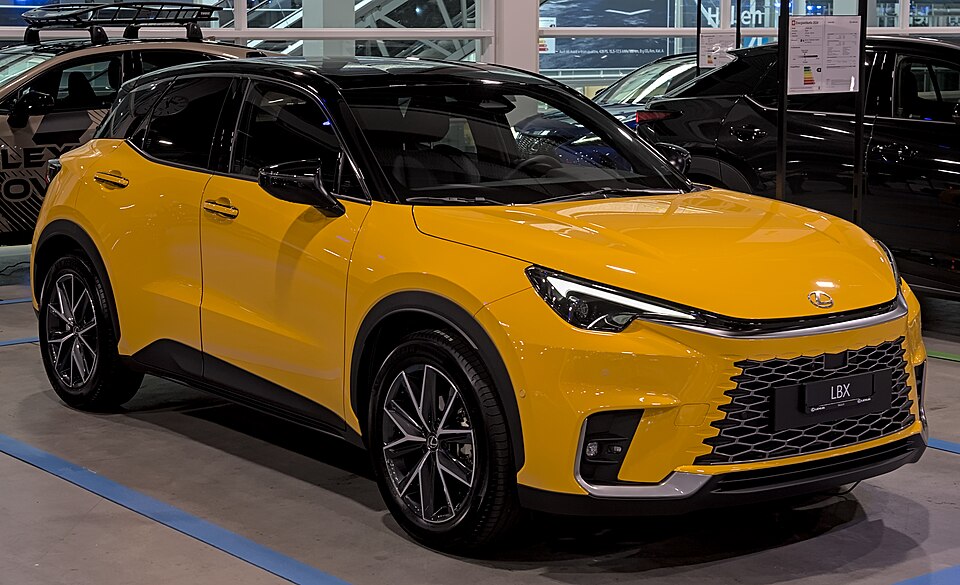 История автомобилей Lexus / Лексус